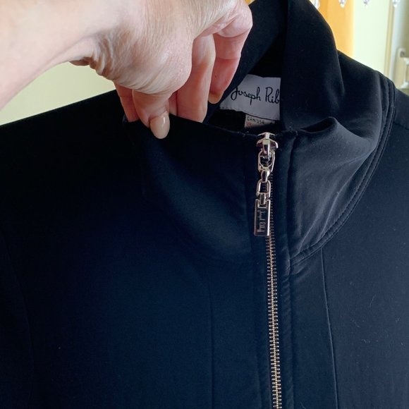 Joseph Ribkoff, Sweater, Size 8. - Picture 4 of 12